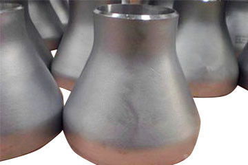 धातु टी पाइप फिटिंग बट वेल्डिंग एस एस Concentric Reducer