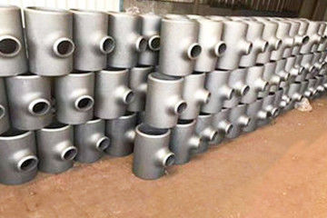 टी पाइप फिटिंग बट वेल्डिंग stainelss स्टील पाइप फिटिंग के टी को कम करने